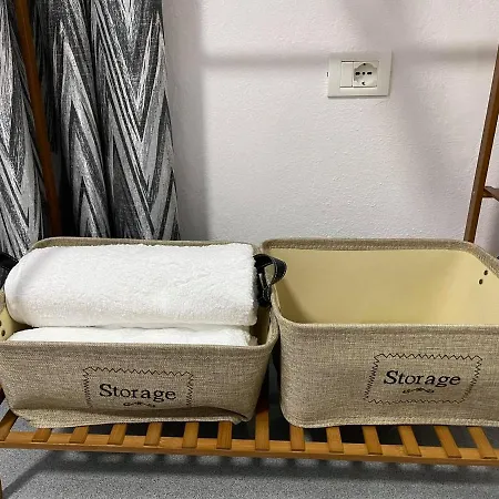 ゲストハウス The White