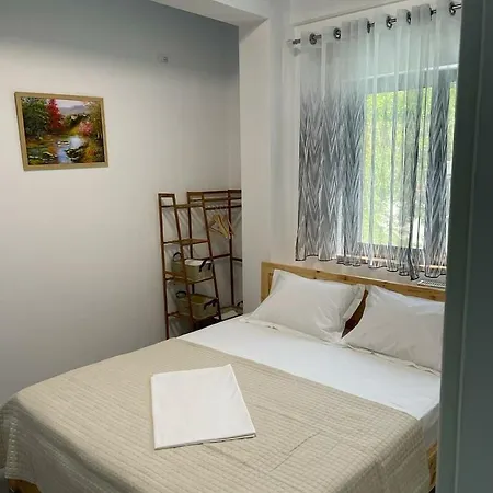 Guest house The White