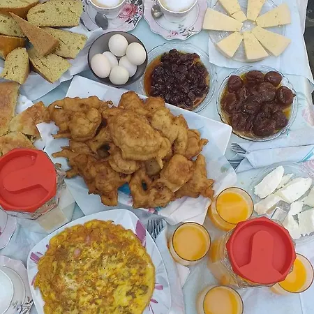 The White بيت ضيافة 4*